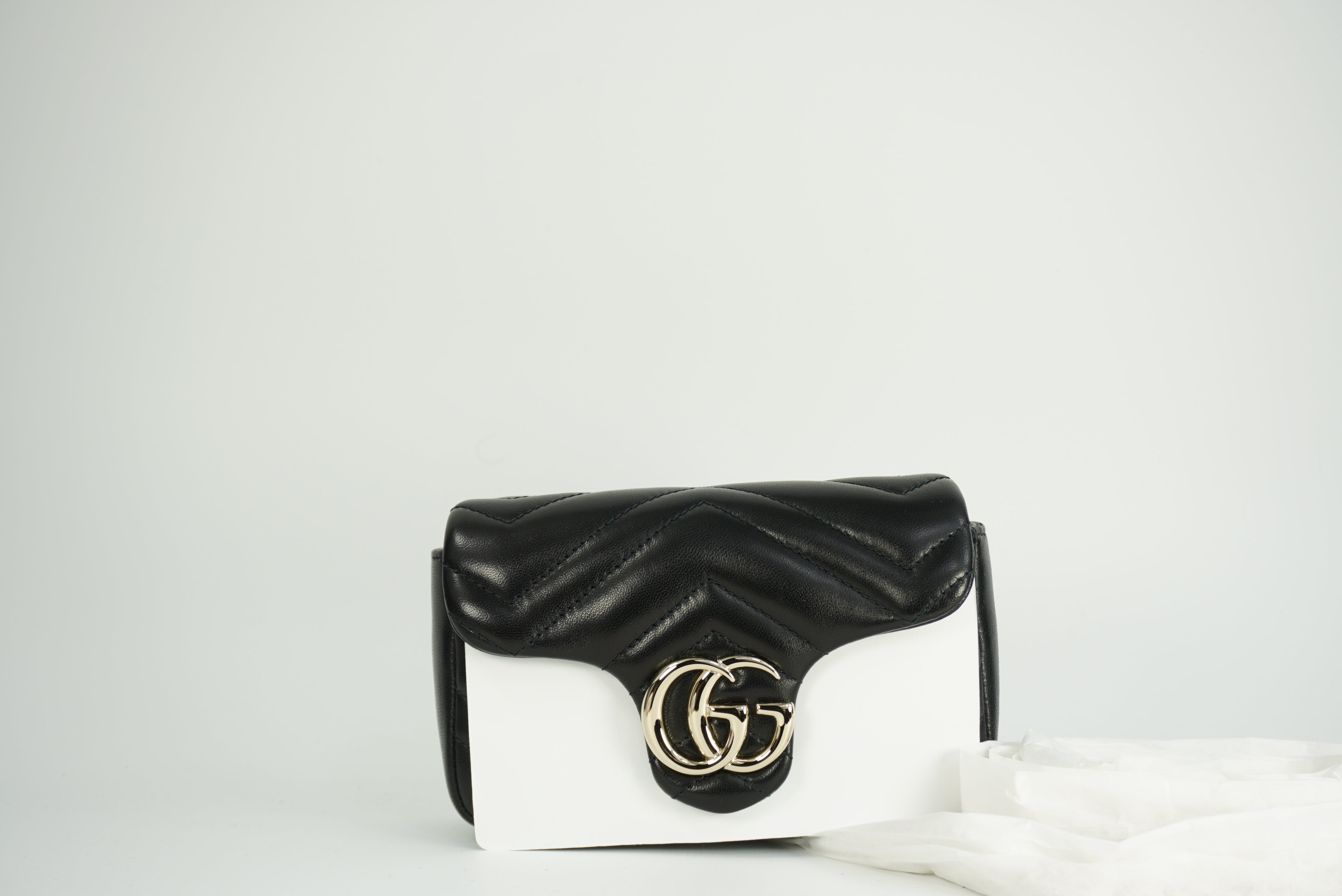 GUCCI GG Marmont mini shoulder bag New Season
