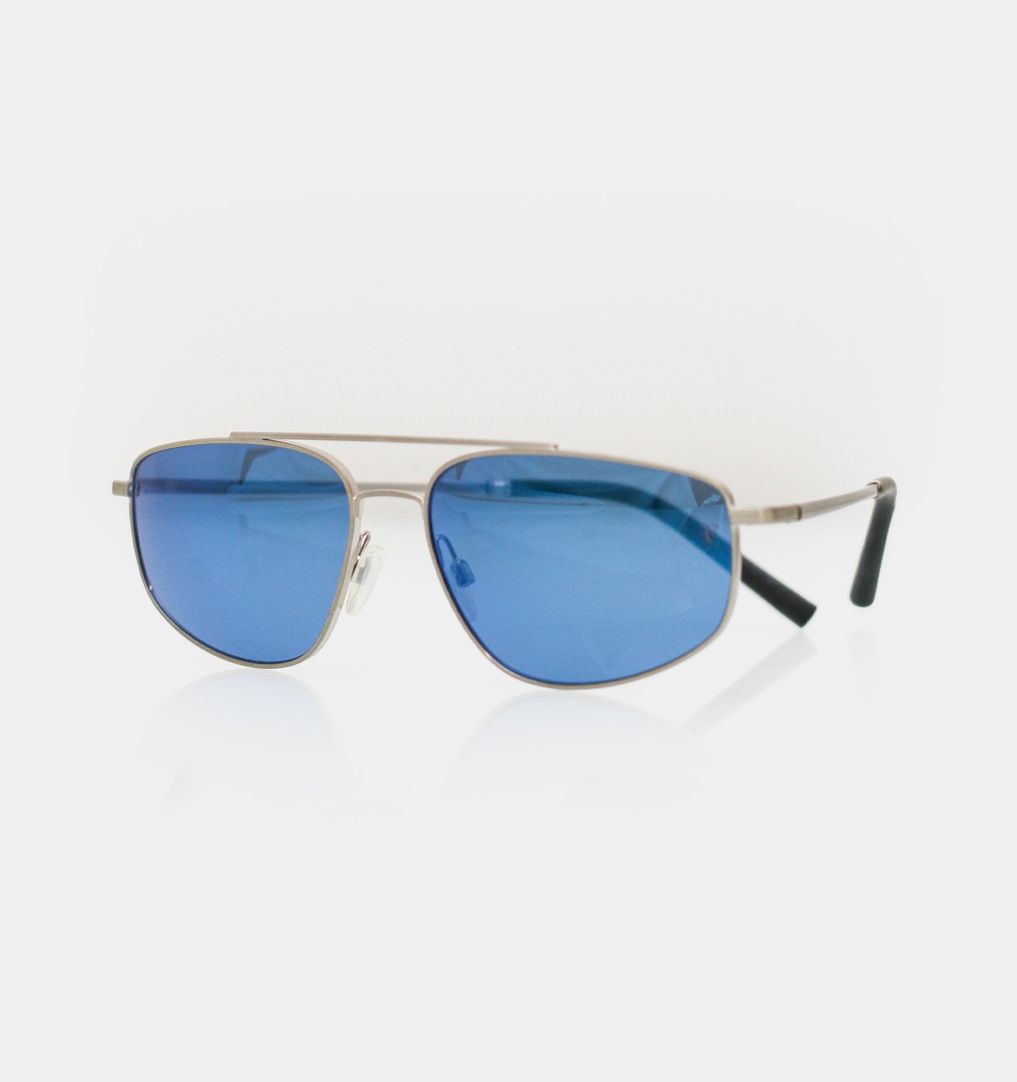 OV1361S Oliver Peoples sunglasses