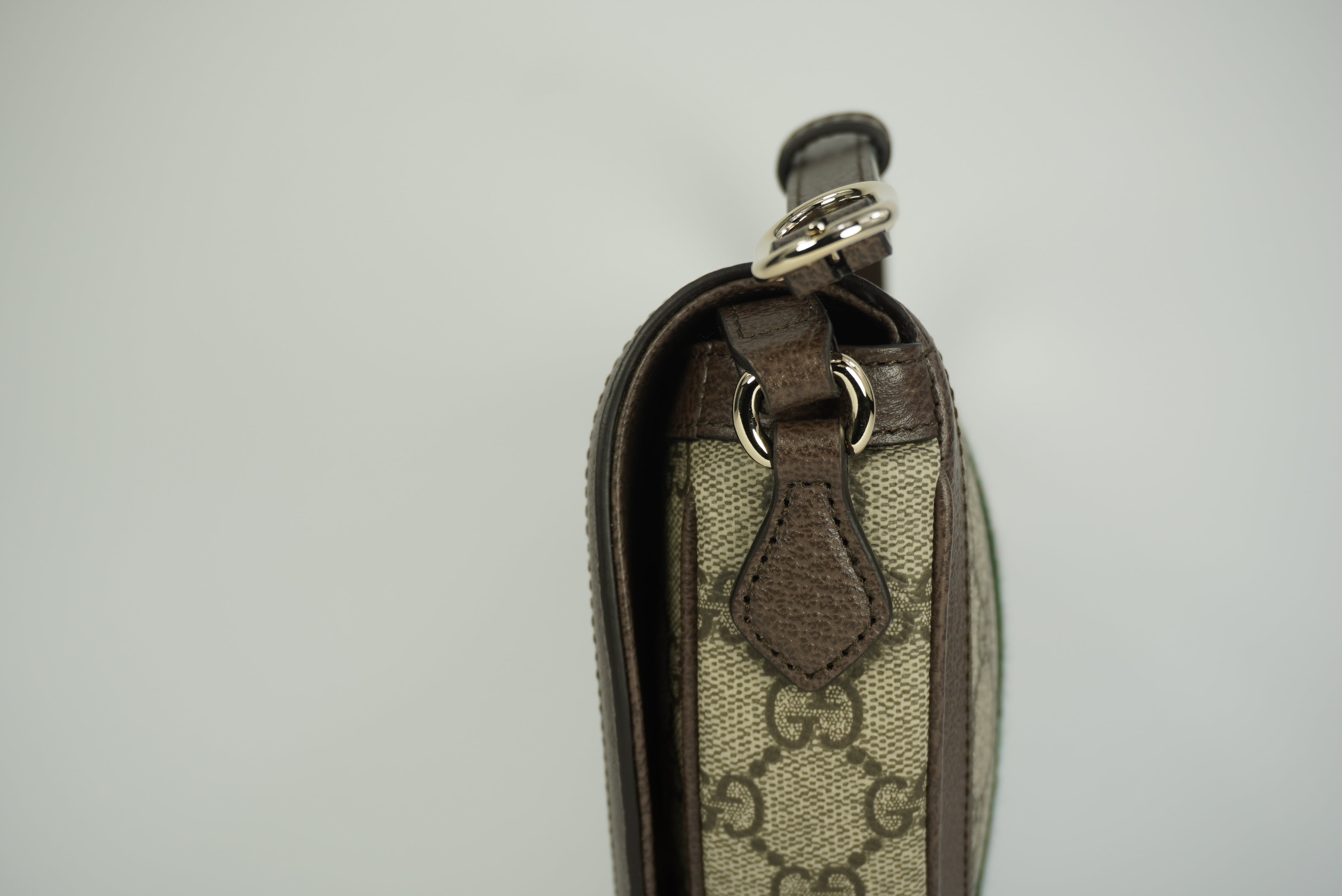 GUCCI GG Ophidia Curved Flap shoulder bag monogram texture New Season
