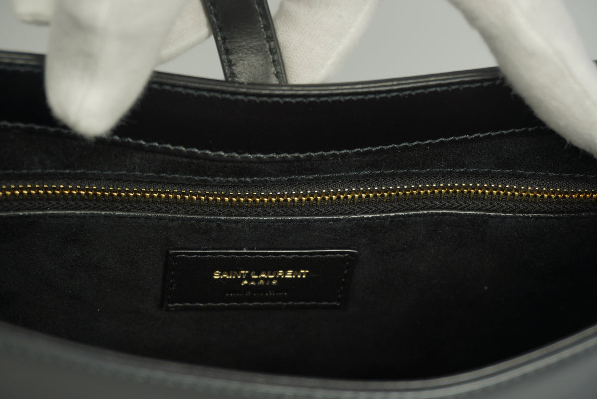 SAINT LAURENT LE 5 À 7 in smooth leather new season