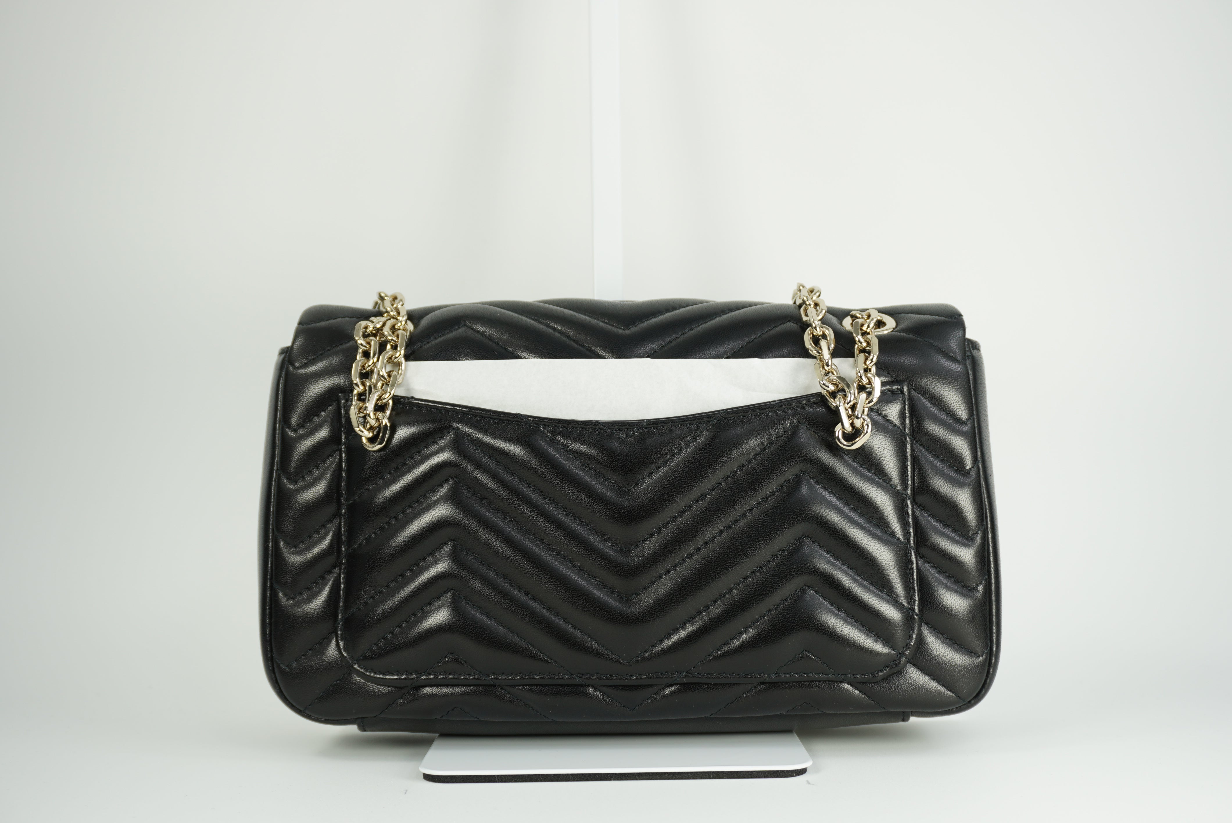 GUCCI GG Marmont medium shoulder bag New Season