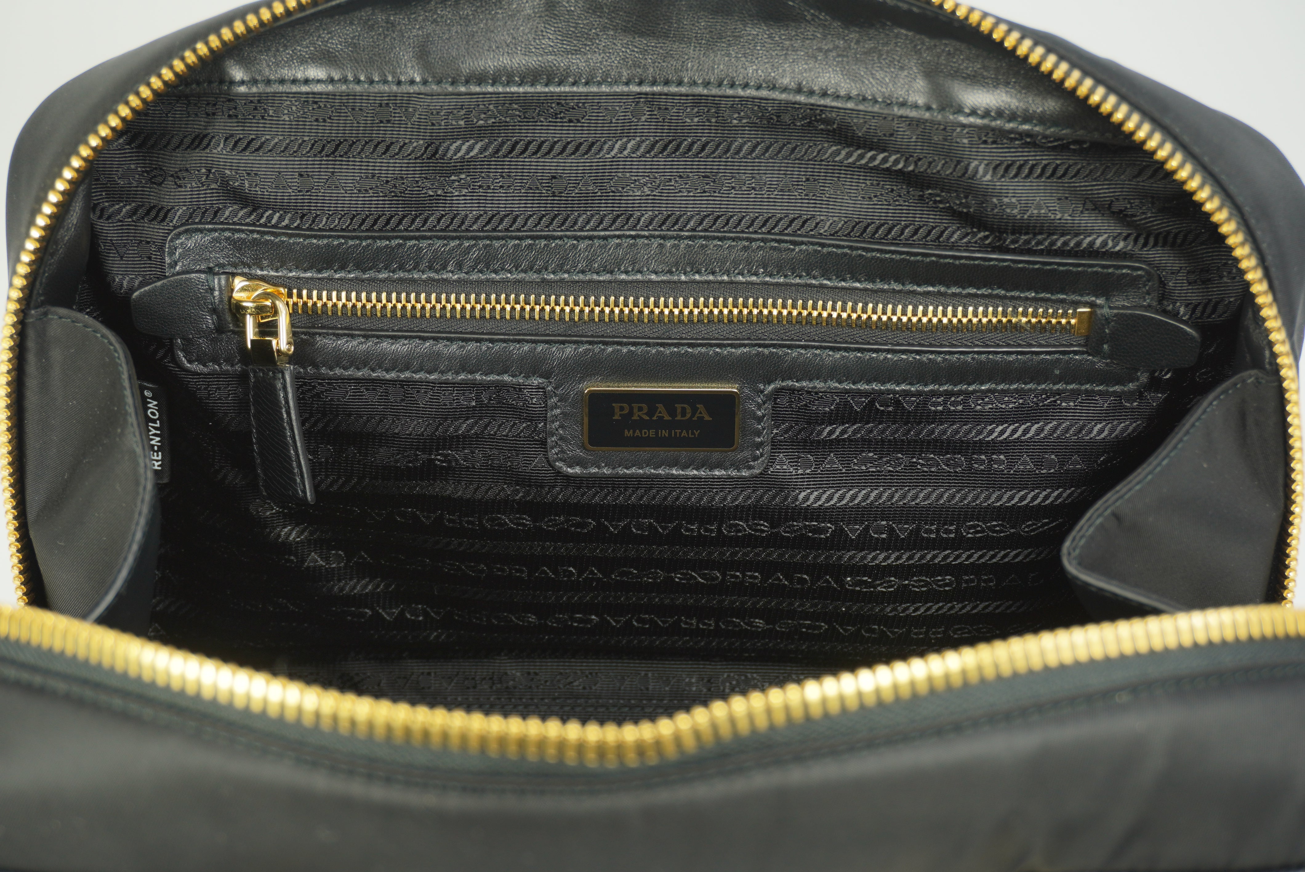 PRADA Re-Edition 1978 Medium Re-Nylon Bag