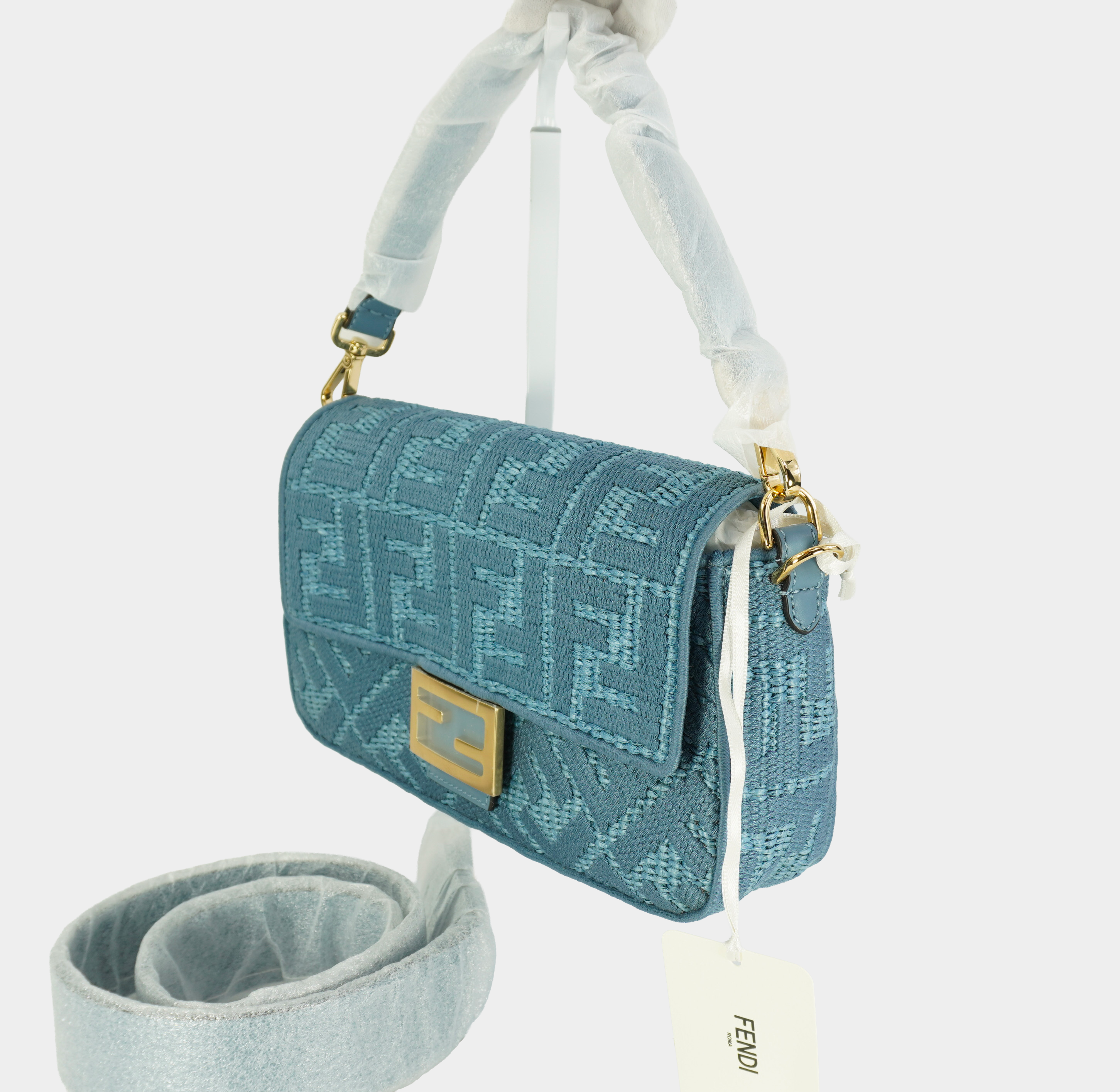 FENDI BAGUETTE®  Blue woven raffia-effect material bag with FF embroidery