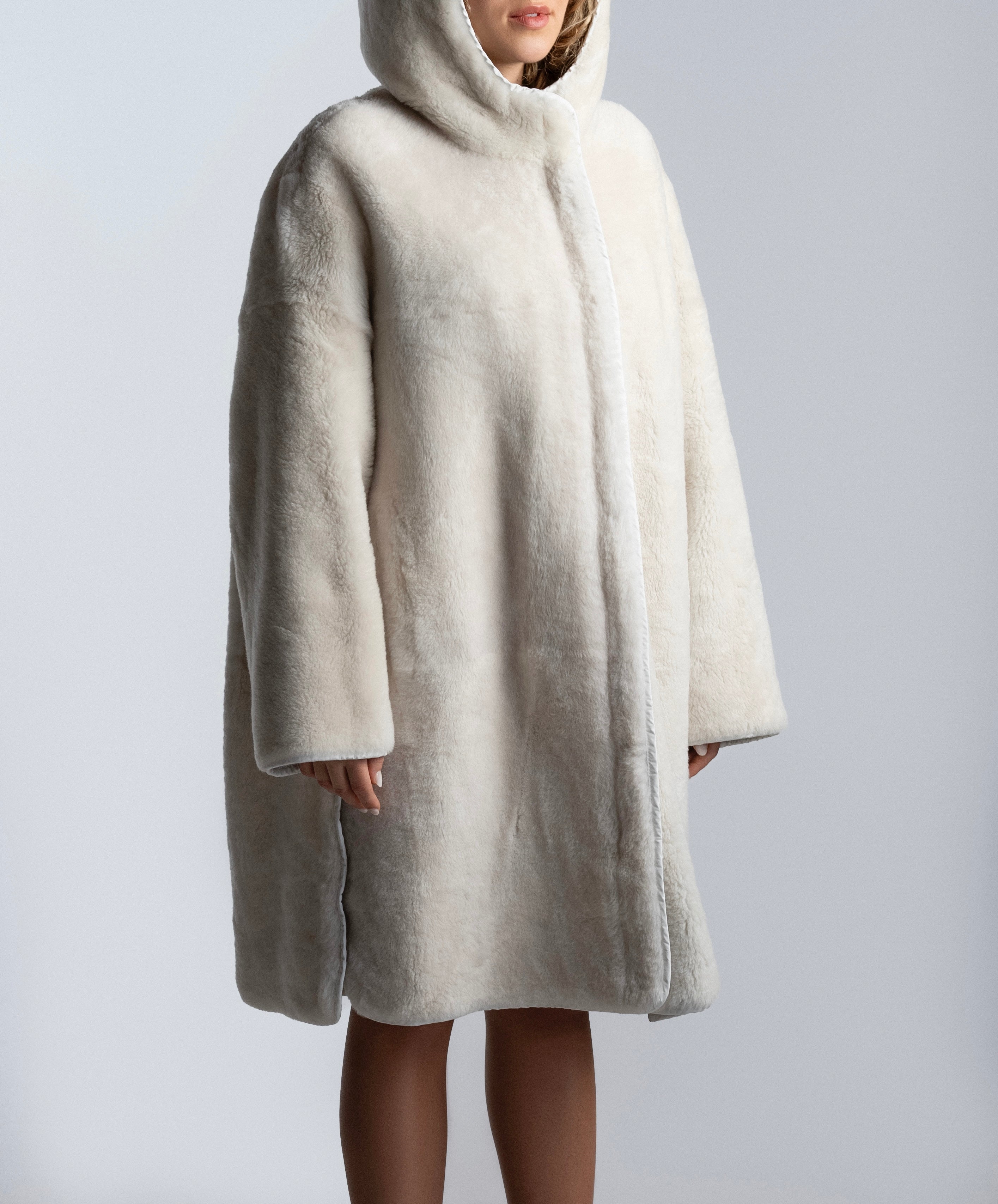 BRUNELLO CUCINELLI Women White Reversible Shearling Coat Long